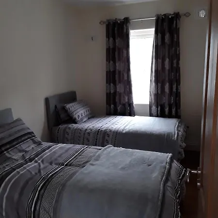 Burkes Of Ballycastle * Ballycastle (Mayo)
